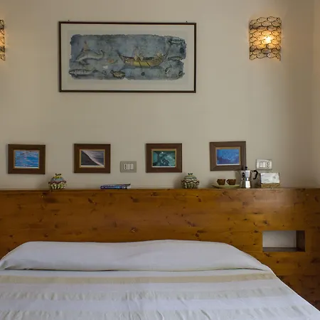 Cerasiello 4* Naples