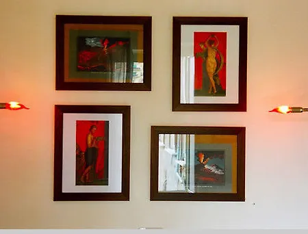 Cerasiello 4* نابولي